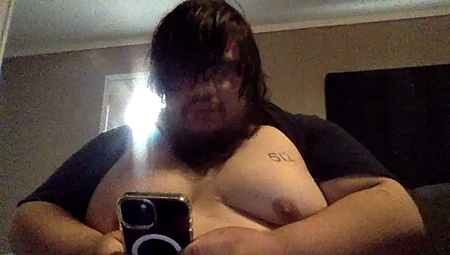 Snapshot of chubbyboy1997 chatting on 12-22-25, 06:08 chubbyboy1997 online show from 12-22-25, 06:08