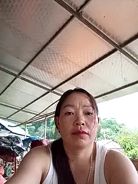Snapshot of _Helala_ chatting on 09-21-25, 11:43 Helala online show from 09-21-25, 11:43
