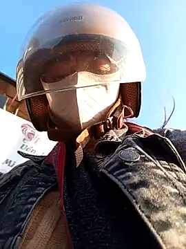  Helala  online show from 11-22-25, 11:58