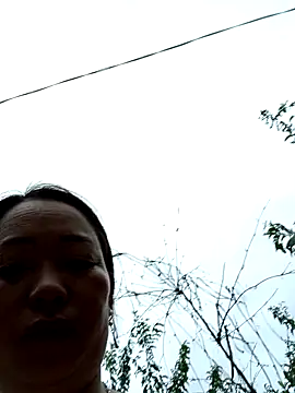 Snapshot of _Helala_ chatting on 09-09-25, 11:03 Helala online show from 09-09-25, 11:03