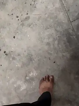 Hot modal online show from 10-30-25, 05:32