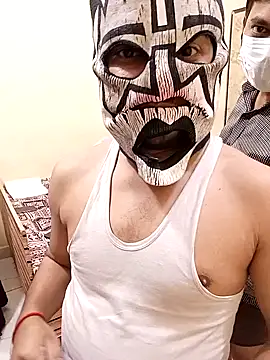 Hot modal online show from 11-23-25, 04:50