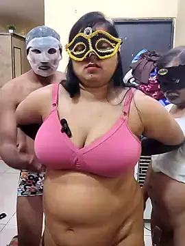 Hot modal online show from 12-18-25, 05:17