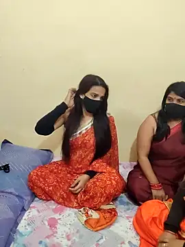 Hot modal online show from 10-18-25, 05:15