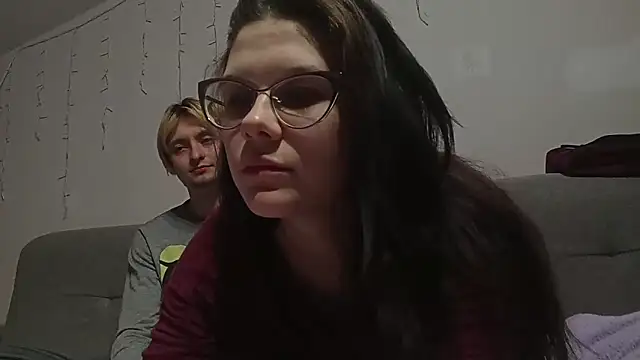 LaVostraDorothy online show from 04-12-26, 07:50