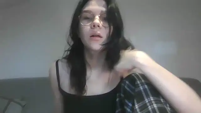 Snapshot of LaVostraDorothy chatting on 10-24-25, 10:03 LaVostraDorothy online show from 10-24-25, 10:03