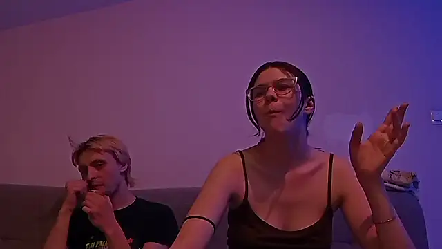 LaVostraDorothy online show from 03-21-26, 08:02