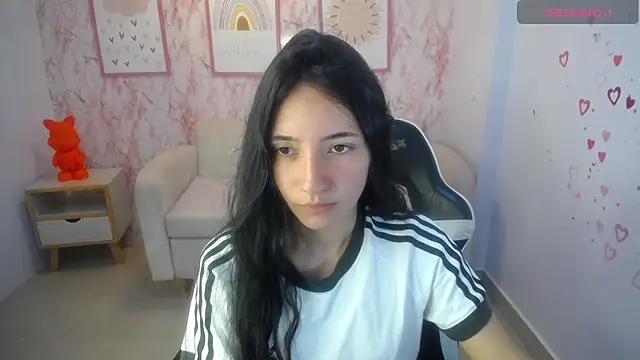 Snapshot of Kylie_ch1 chatting on 10-01-25, 04:11 Kylie ch1 online show from 10-01-25, 04:11