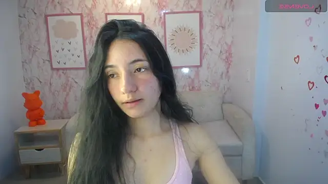 Snapshot of Kylie_ch1 chatting on 10-07-25, 03:18 Kylie ch1 online show from 10-07-25, 03:18