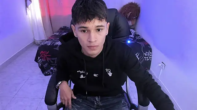 Aron Boyy online show from 02-06-26, 09:55