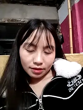   Sasulq   online show from 10-18-25, 07:27