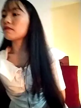   Sasulq   online show from 10-06-25, 08:04