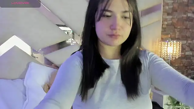 Valery Brand online show from 12-17-25, 12:10