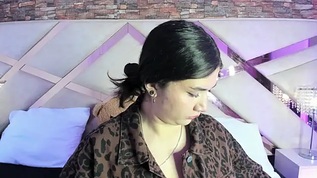 Valery Brand online show from 10-15-25, 12:24