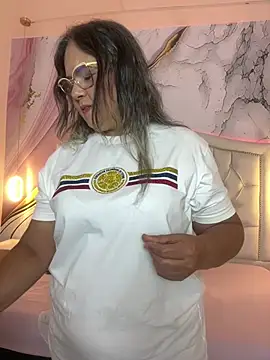 Lucy Milf 474 online show from 06-18-26, 12:32