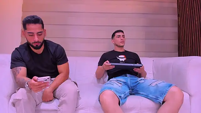 mike friends online show from 12-15-25, 01:00