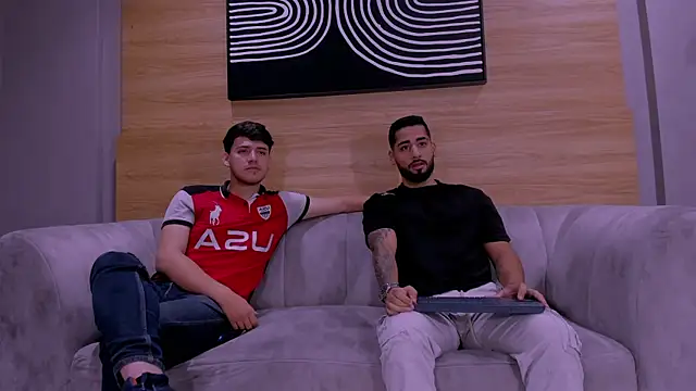 mike friends online show from 12-01-25, 02:07