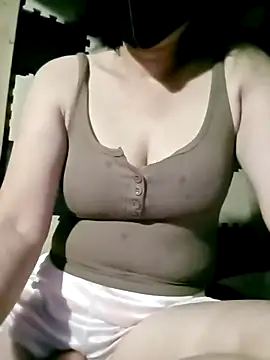 Snapshot of Surrilove chatting on 09-20-25, 11:59 Surrilove online show from 09-20-25, 11:59