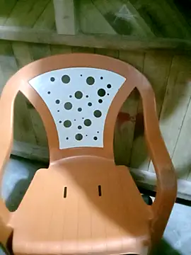 Surrilove online show from 04-13-26, 01:59