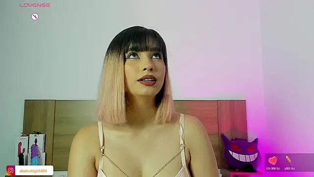 Snapshot of Akatsumi_ chatting on 09-10-25, 10:20 Akatsumi  online show from 09-10-25, 10:20