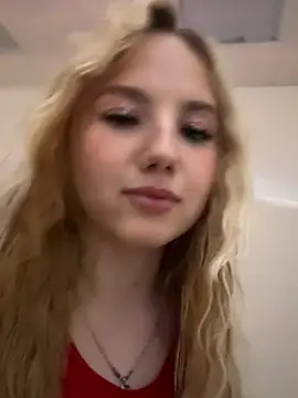 Sky Cutie online show from 09-11-25, 04:34