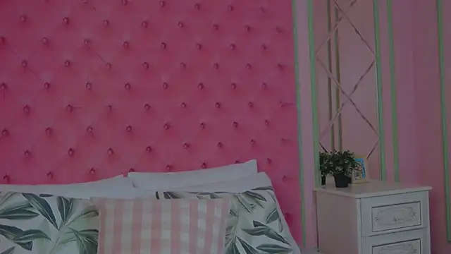 Sky Cutie online show from 11-07-25, 04:39