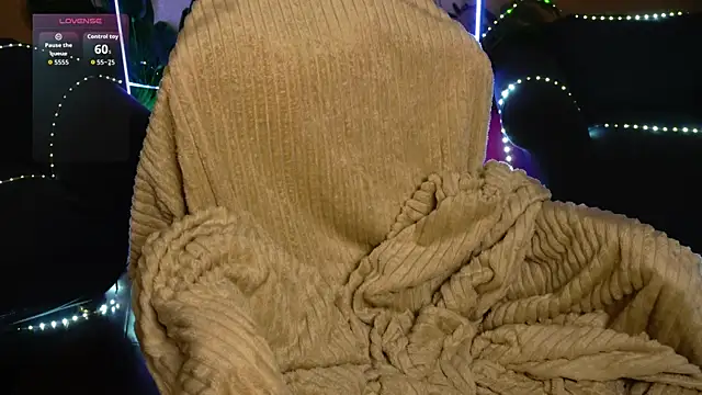 AnitaVon online show from 01-11-26, 05:03