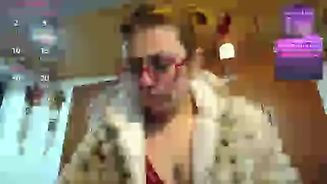 Snapshot of Victoria_Fallon chatting on 04-09-26, 11:55 Victoria Fallon online show from 04-09-26, 11:55