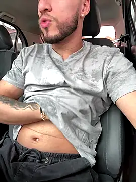 Thiago Hill online show from 09-18-25, 07:17