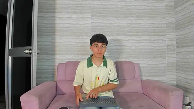 Dani rivass online show from 02-07-26, 11:29