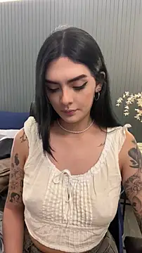 AliceRitter online show from 05-06-26, 10:58