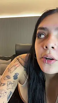 AliceRitter online show from 01-10-26, 04:57