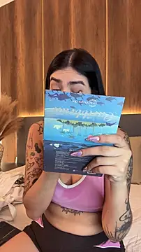 AliceRitter online show from 11-26-25, 05:24