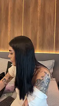 AliceRitter online show from 10-30-25, 07:22