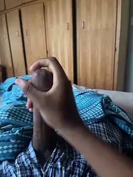 CreamyOff45 online show from 02-09-26, 05:49