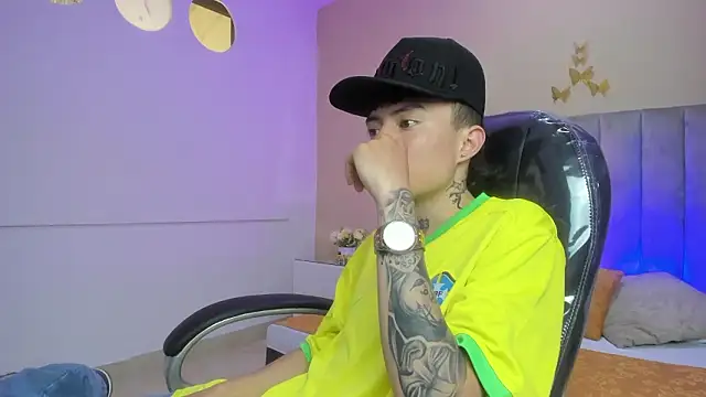 Nascary Fox online show from 02-14-26, 07:14