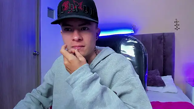 Nascary Fox online show from 03-14-26, 12:11