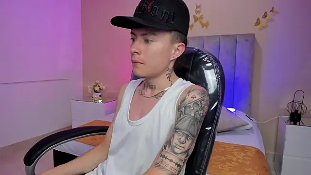 Nascary Fox online show from 02-09-26, 07:23