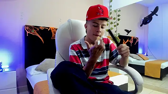 Nascary Fox online show from 10-09-25, 07:36