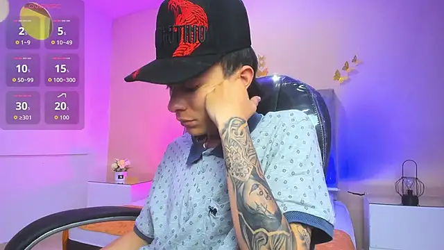 Nascary Fox online show from 03-01-26, 03:23