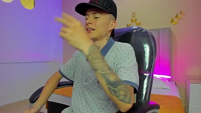 Nascary Fox online show from 03-10-26, 07:40