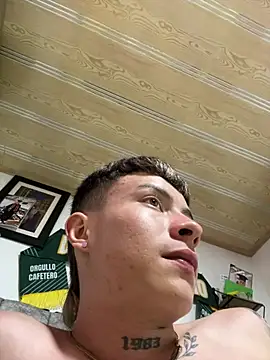 Nascary Fox online show from 04-14-26, 02:27