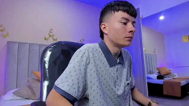 Nascary Fox online show from 01-07-26, 07:41