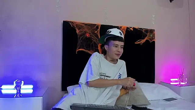 Nascary Fox online show from 10-02-25, 07:50