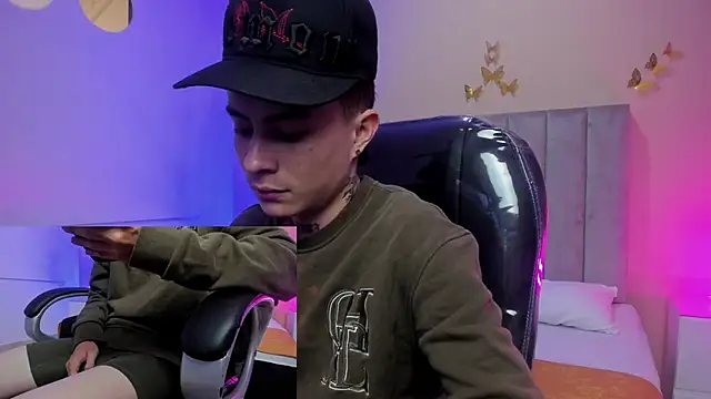 Nascary Fox online show from 03-21-26, 01:04