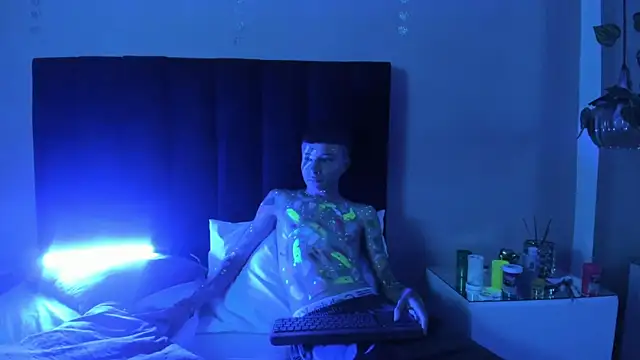 Nascary Fox online show from 09-17-25, 09:06