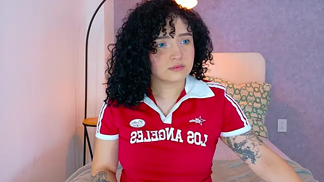 Tracielowe w online show from 12-04-25, 03:38