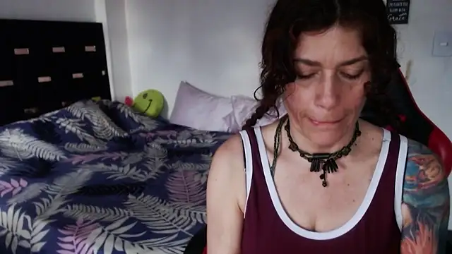 fenix colette online show from 09-10-25, 09:36