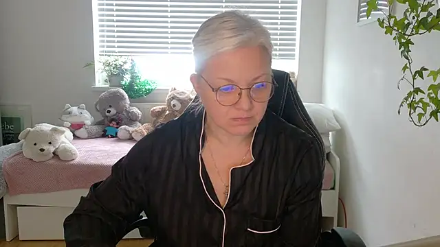 Linsy Kim online show from 02-01-26, 09:29