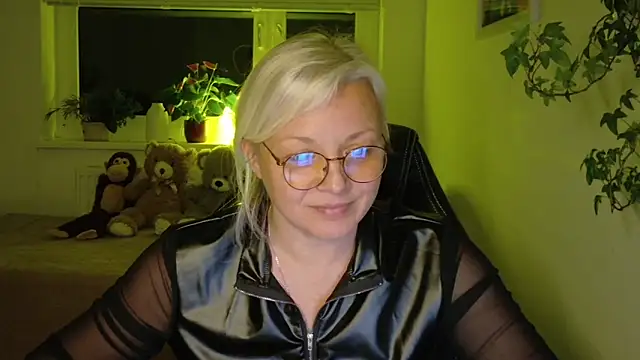 Linsy Kim online show from 03-19-26, 12:32